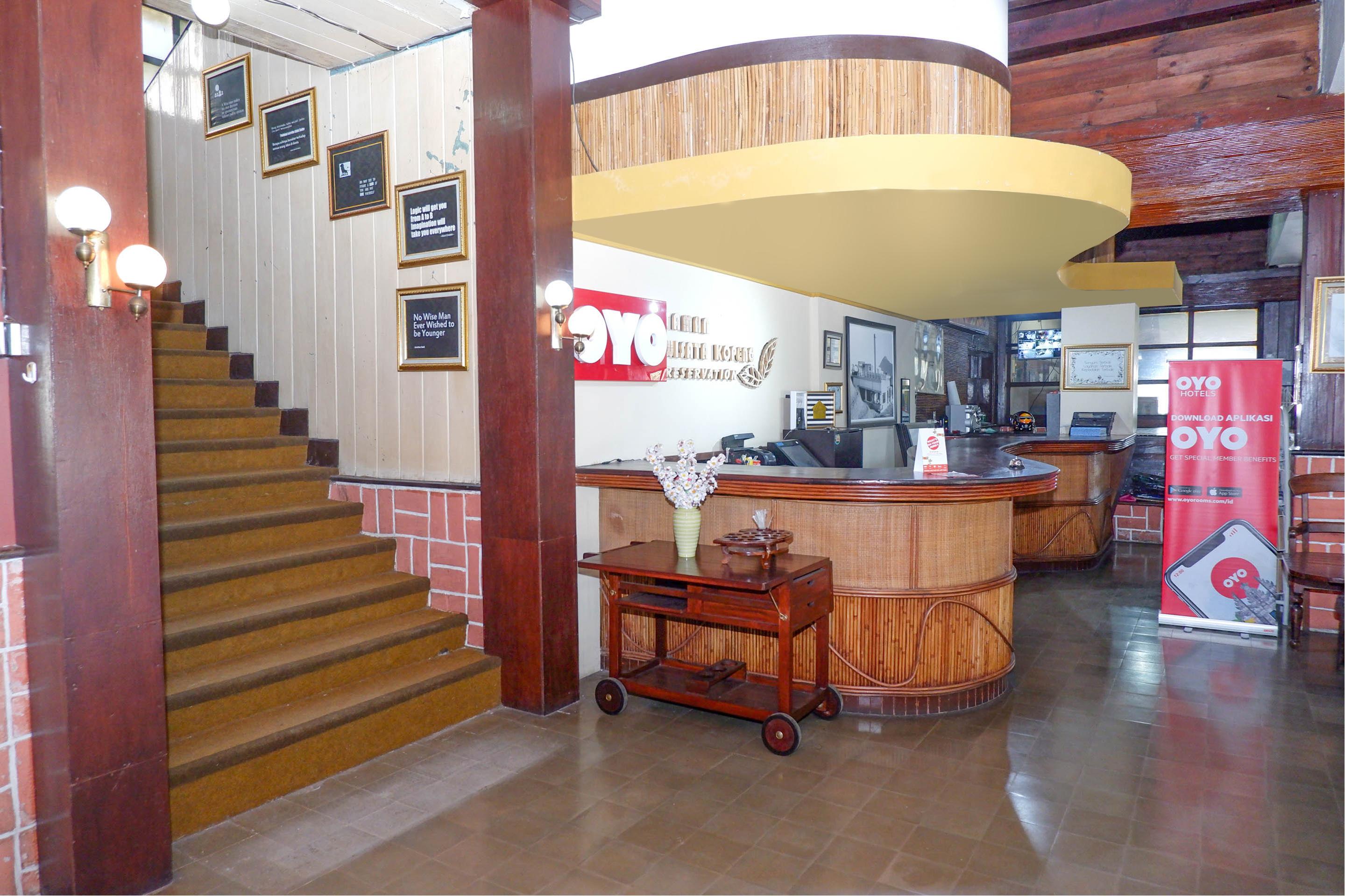 Oyo 908 Taman Wisata Kopeng Hotel 3*